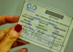 Prorrogan la vigencia de los pases de colectivo vencidos para personas con discapacidad
