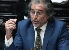 Benegas Lynch calificó como «lamentable» la homilía del arzobispo de Buenos Aires: «Militan con sotana»