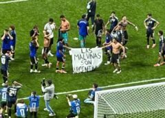 Qué sanción de FIFA enfrenta la Selección Argentina por la bandera de Malvinas