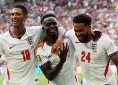 Tras un partidazo, Inglaterra se quedó con el tercer puesto venciendo por 6-4 a Francia